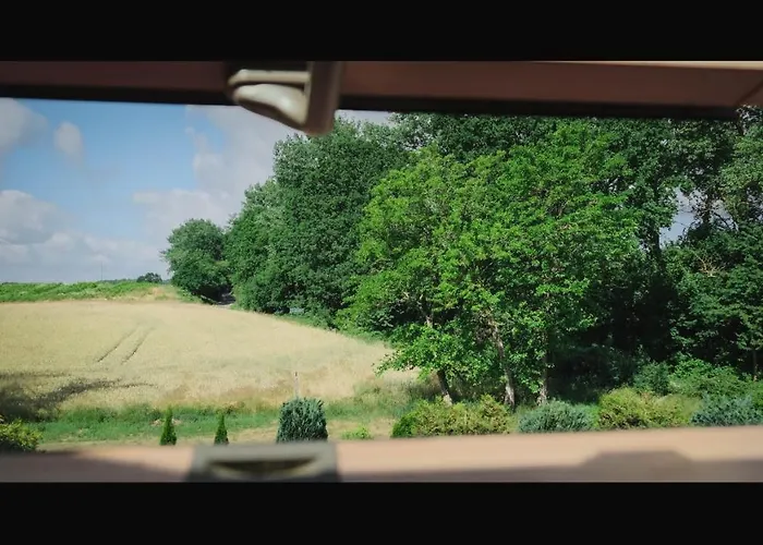 Na Końcu świata Gospodarstwo agroturystyczne *